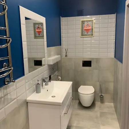 дизайнерські на вулиці краківській 17 в центрі львова アパート リヴィウ